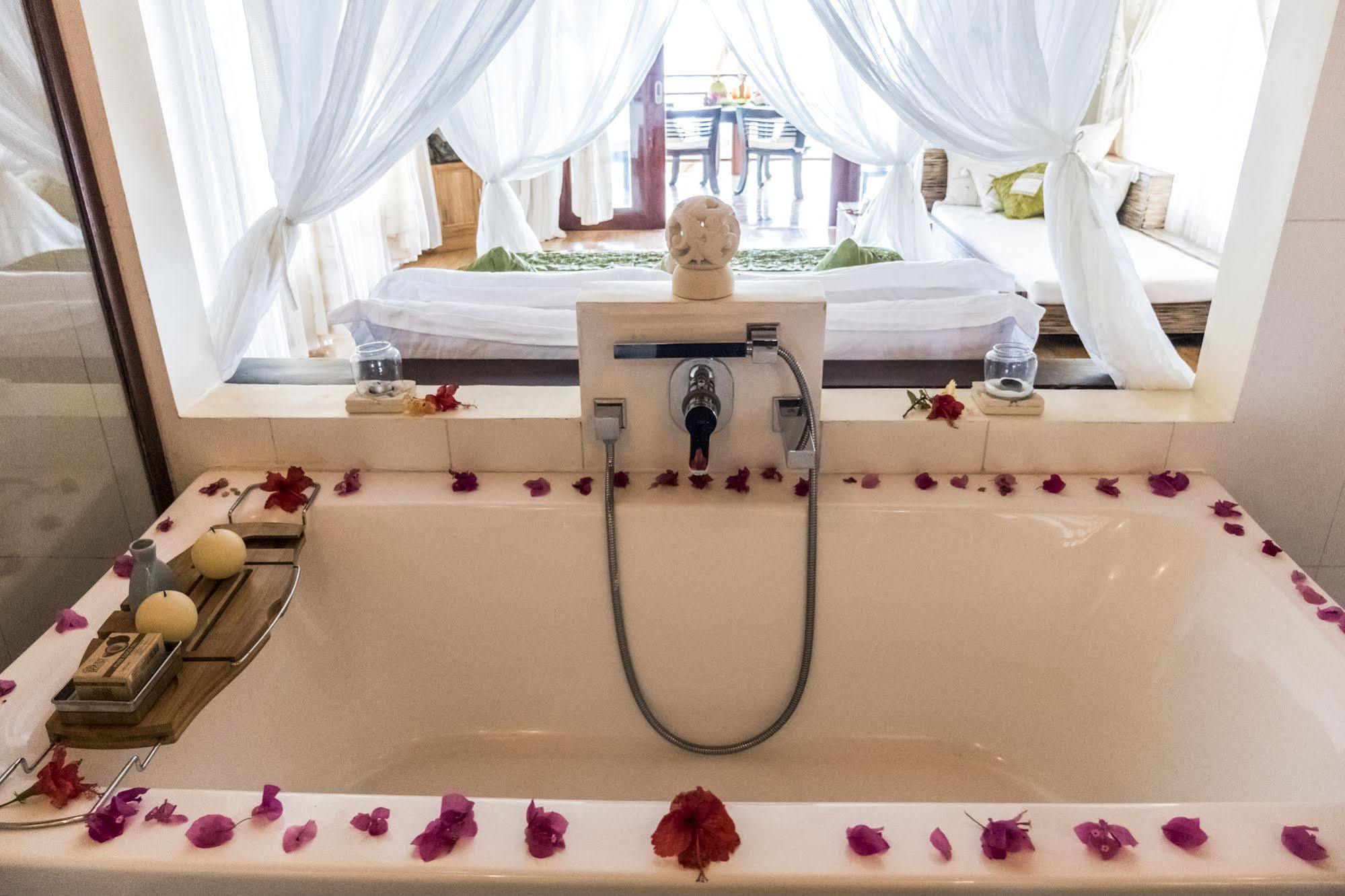 Vellago Resort (Adults Only) El Nido Bagian luar foto